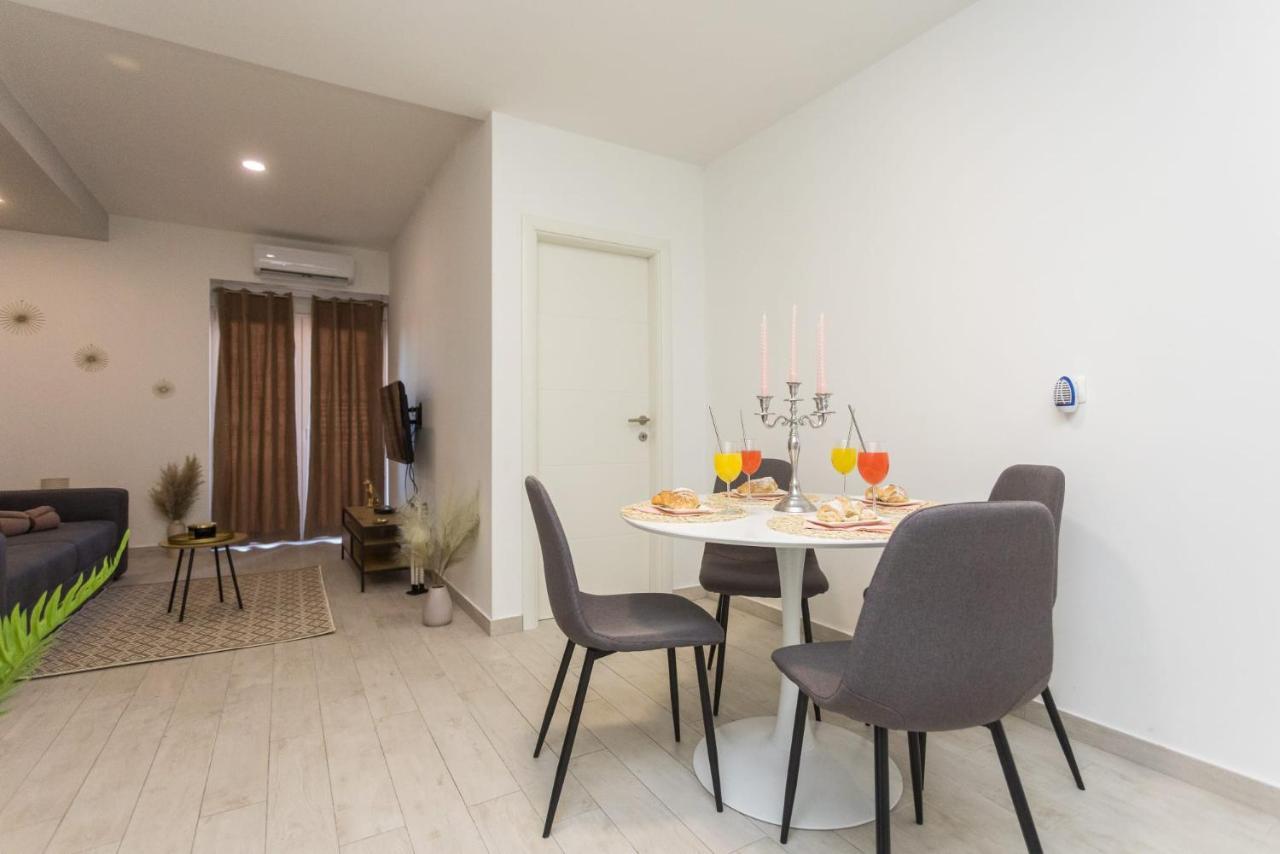 Bloom Apartment Split Extérieur photo