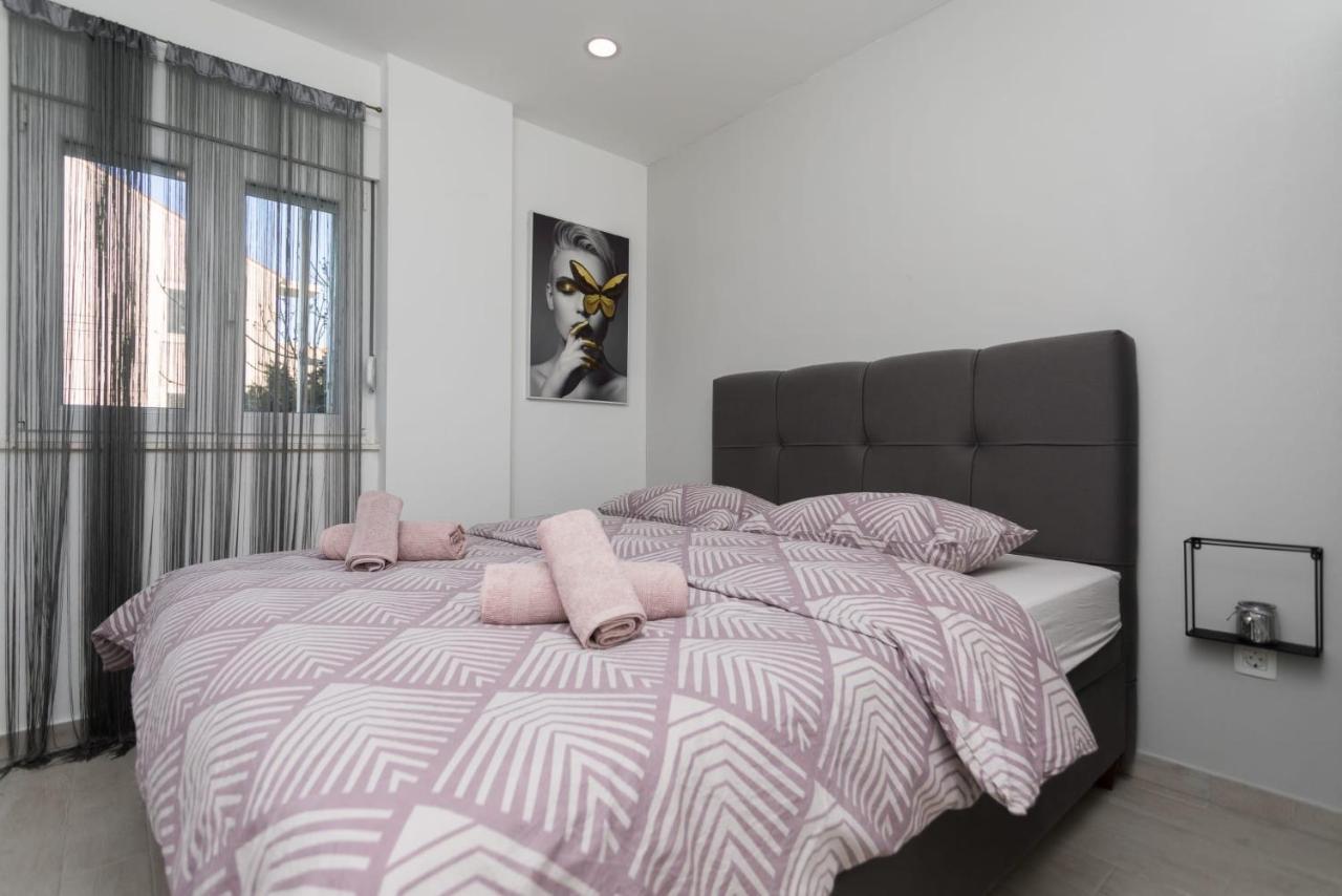 Bloom Apartment Split Extérieur photo