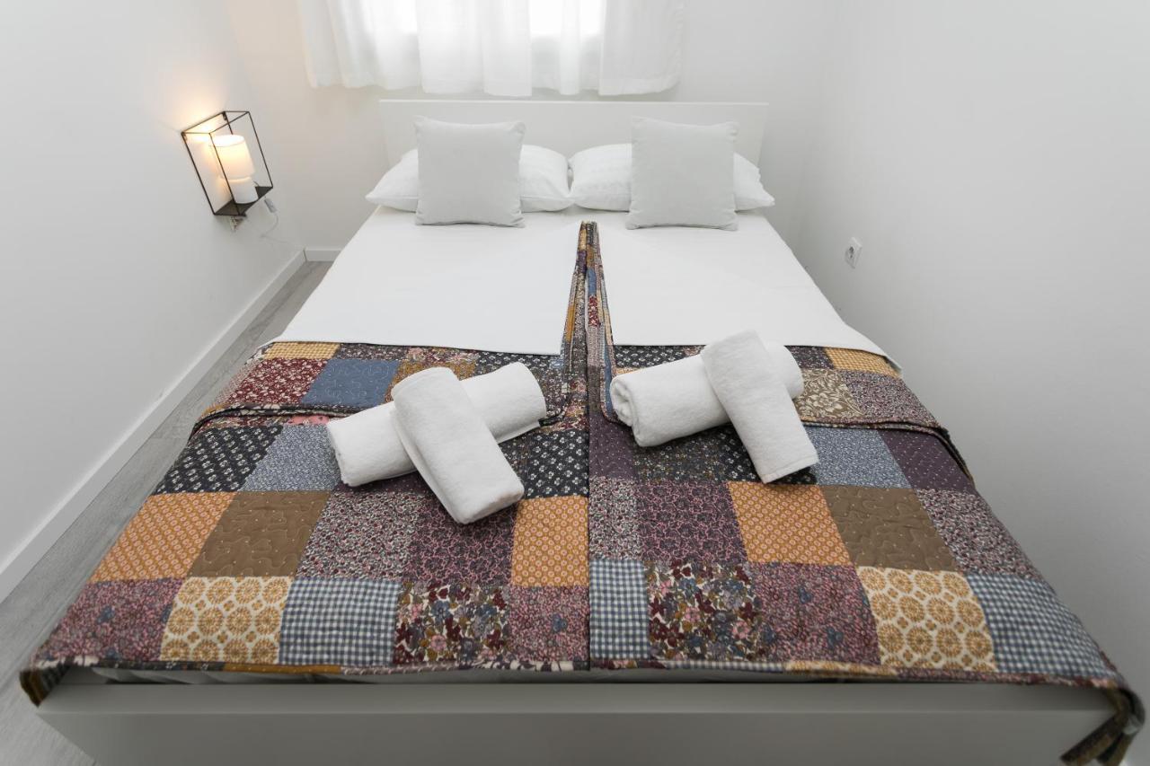 Bloom Apartment Split Extérieur photo