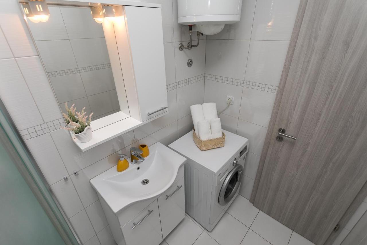 Bloom Apartment Split Extérieur photo